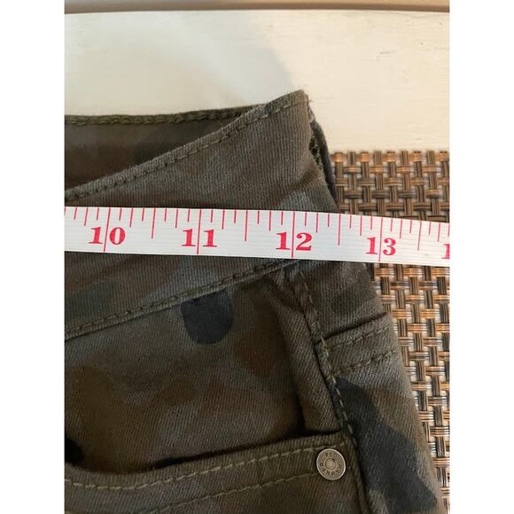 Camouflaged High Waist Pants Ladies Size 3 Skinny Leg Camo Textured Ankle Zip - Picture 10 of 12